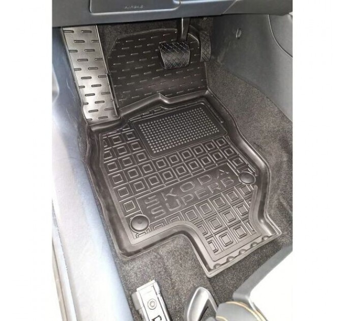 Автомобільні килимки в салон Skoda SuperB 2024- (AVTO-Gumm), ціна: 1 652 грн.