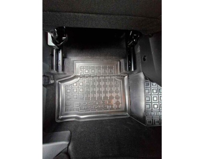 Автомобільні килимки в салон Renault Duster 2025- 2WD (AVTO-Gumm), ціна: 1 716 грн.