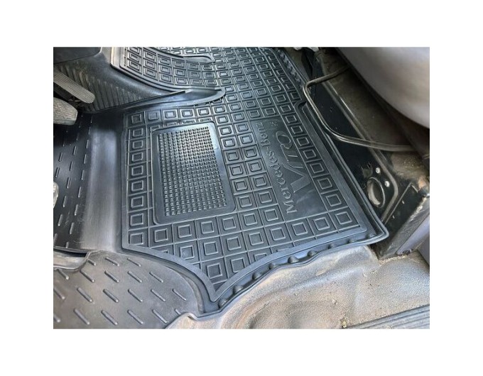 Автомобільні килимки в салон Mercedes Vito (W638) 1996- (AVTO-Gumm), ціна: 1 312 грн.
