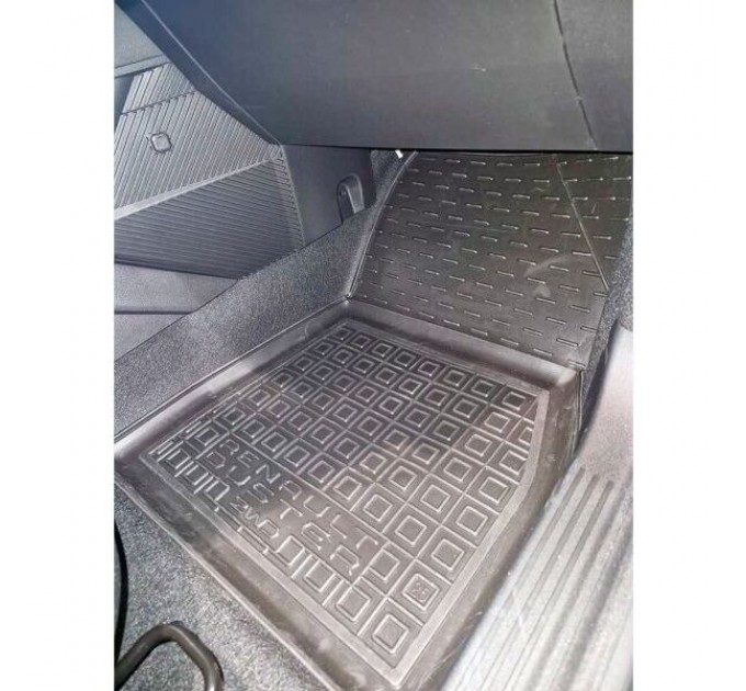 Автомобільні килимки в салон Renault Duster 2025- 2WD (AVTO-Gumm), ціна: 1 652 грн.