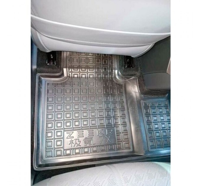 Автомобільні килимки в салон Zeekr 7X 2024- (AVTO-Gumm), ціна: 1 652 грн.
