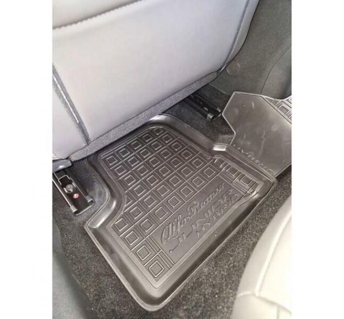 Автомобильные коврики в салон Alfa Romeo Junior 2025- hybrid (AVTO-Gumm), цена: 1 652 грн.