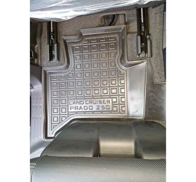 Автомобільні килимки в салон Toyota Land Cruiser Prado (j250) 2024- (AVTO-Gumm), ціна: 1 652 грн.