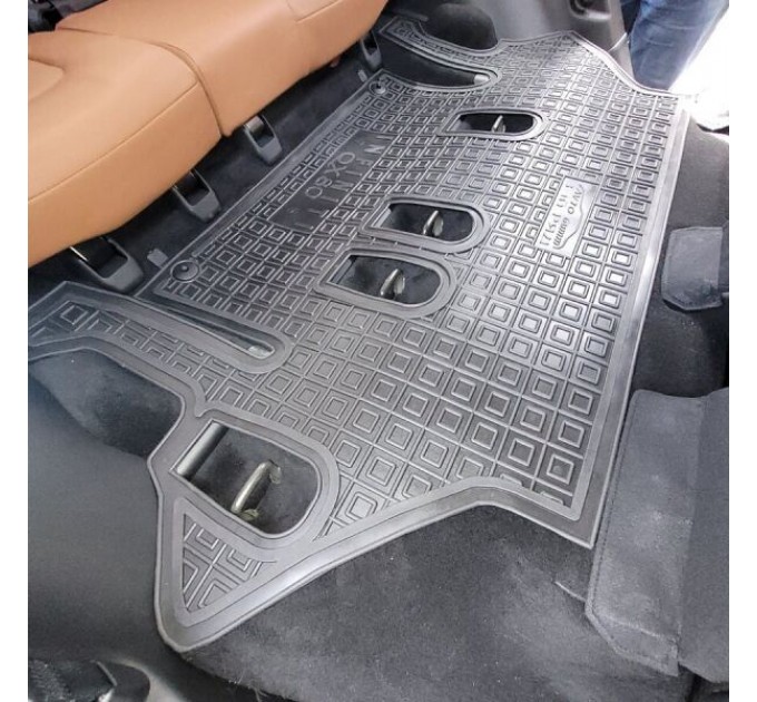 Автомобільні килимки в салон Infiniti QX80 2018- 7 мест (AVTO-Gumm), ціна: 2 533 грн.