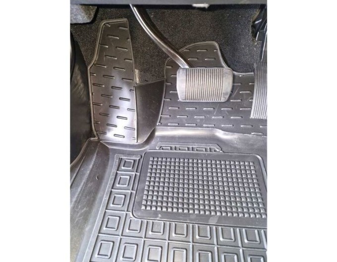 Водительский коврик в салон Dodge Durango 3 2010- (AVTO-Gumm), цена: 536 грн.