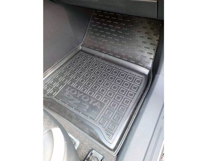 Автомобільні килимки в салон Toyota bZ3 2022- (AVTO-Gumm), ціна: 1 716 грн.