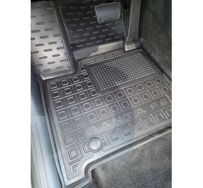 Автомобільні килимки в салон Hyundai Santa Fe 2024- (AVTO-Gumm), ціна: 1 652 грн.