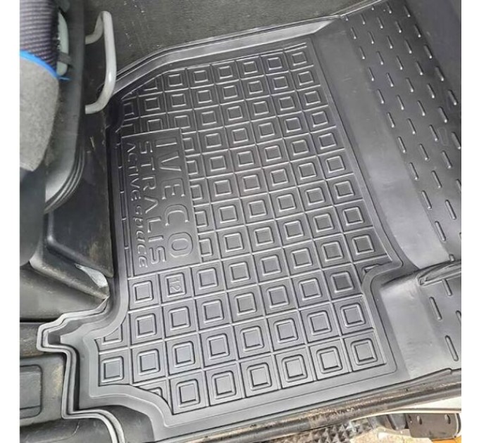 Автомобільні килимки в салон Iveco Stralis Active Space 2012-2016 (AVTO-Gumm), ціна: 1 709 грн.