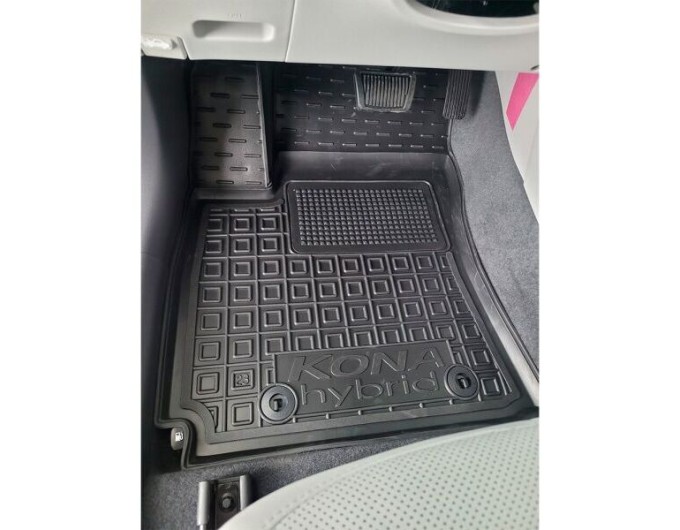 Автомобільні килимки в салон Hyundai Kona 2023- hybrid (AVTO-Gumm), ціна: 1 716 грн.