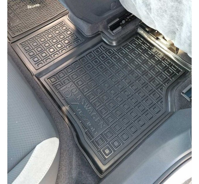 Автомобільні килимки в салон Volkswagen ID7 2024- (AVTO-Gumm), ціна: 1 652 грн.
