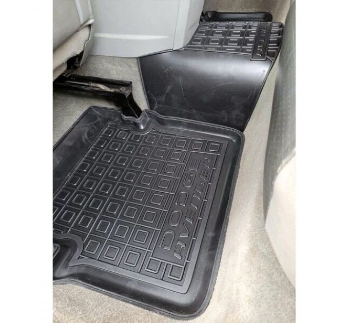 Автомобільні килимки в салон Dodge Avenger 2007- (AVTO-Gumm), ціна: 1 652 грн.