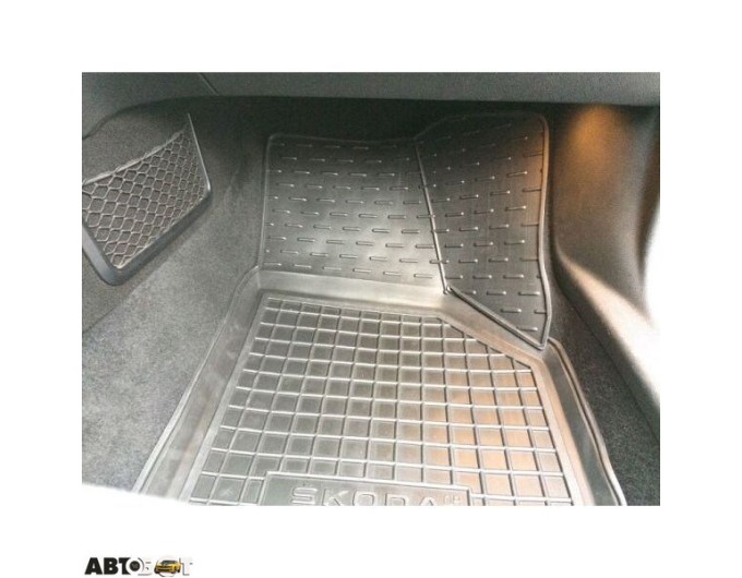 Автомобільні килимки в салон Skoda SuperB 2008-2014 (Avto-Gumm), ціна: 1 716 грн.
