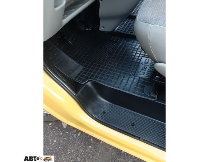Автомобільні килимки в салон Renault Trafic 2 02-/Opel Vivaro 02- (Avto-Gumm), ціна: 1 312 грн.