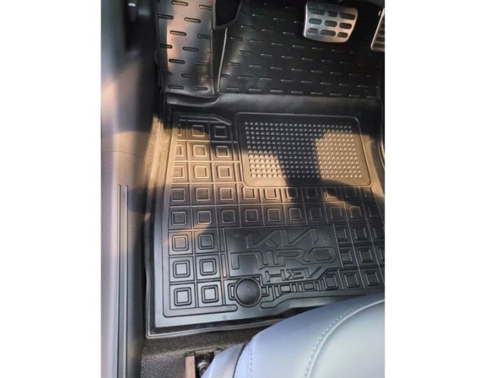 Автомобільні килимки в салон Kia Niro 2023- hybrid (AVTO-Gumm), ціна: 1 716 грн.