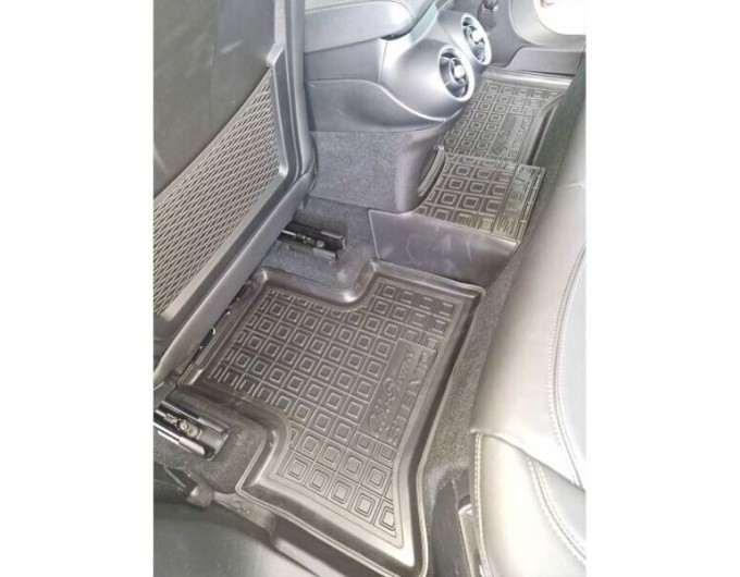 Автомобільні килимки в салон Alfa Romeo Stelvio 2017- (AVTO-Gumm), ціна: 1 716 грн.