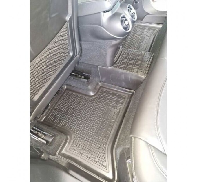 Автомобільні килимки в салон Alfa Romeo Stelvio 2017- (AVTO-Gumm), ціна: 1 652 грн.