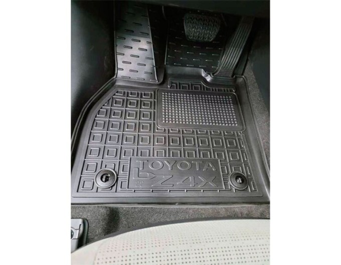 Автомобільні килимки в салон Toyota bZ4X 2022- (AVTO-Gumm), ціна: 1 716 грн.
