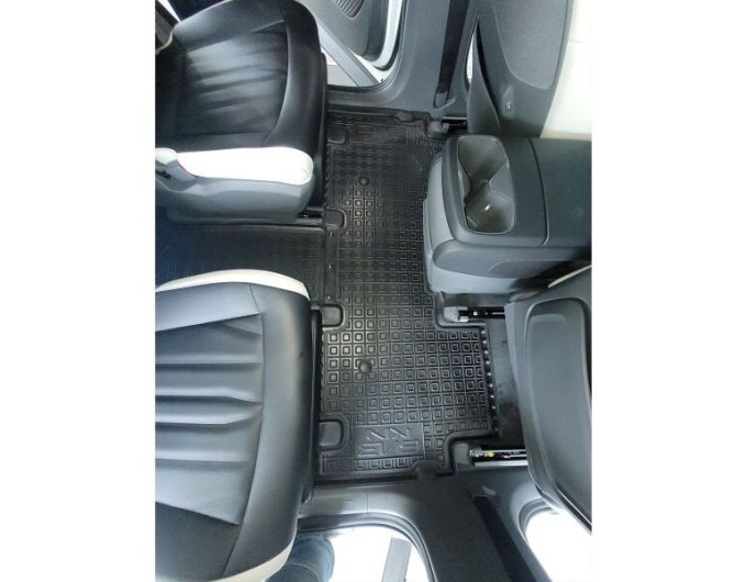 Автомобільні килимки в салон Kia EV9 2024- 6 мест (AVTO-Gumm), ціна: 2 608 грн.