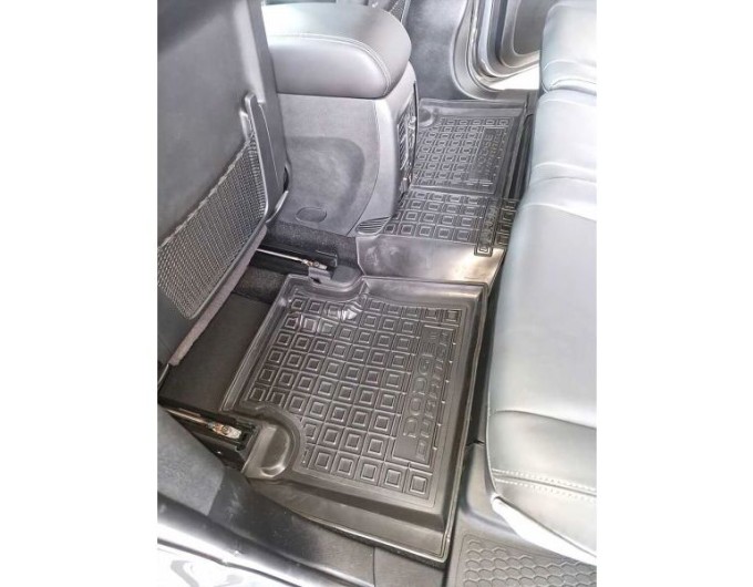 Автомобільні килимки в салон Dodge Durango 3 2010- (7 мест) (AVTO-Gumm), ціна: 2 608 грн.