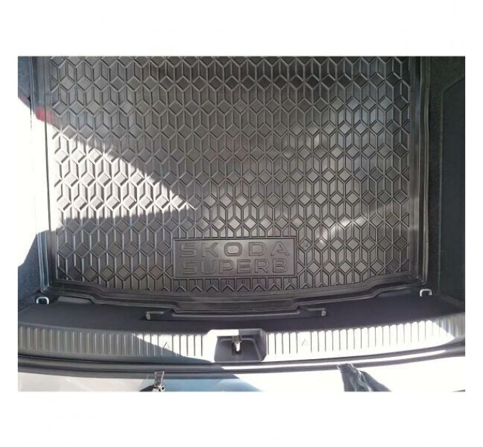 Автомобільний килимок в багажник Skoda SuperB 2024- Sedan (AVTO-Gumm), ціна: 1 093 грн.