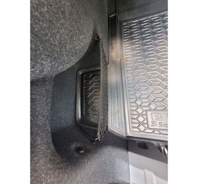 Автомобільний килимок в багажник BMW 3 (G20) 2019- Sedan (AVTO-Gumm), ціна: 1 093 грн.