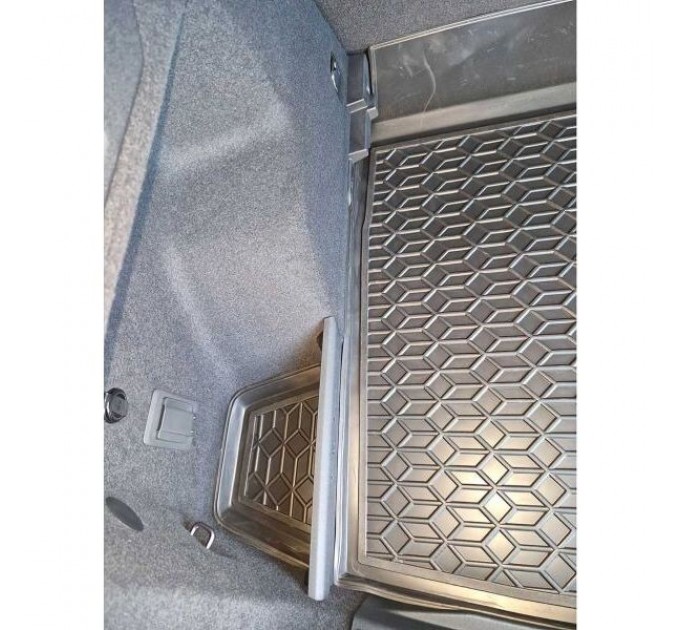 Автомобільний килимок в багажник Cupra Terramar 2025- Нижня поличка (AVTO-Gumm), ціна: 1 093 грн.