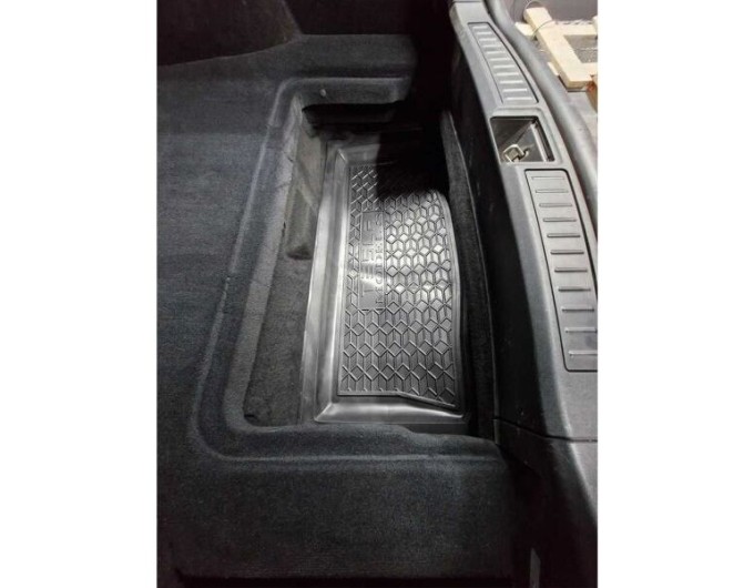 Автомобільний килимок в багажник Tesla Model S 2012- нижний (AVTO-Gumm), ціна: 947 грн.