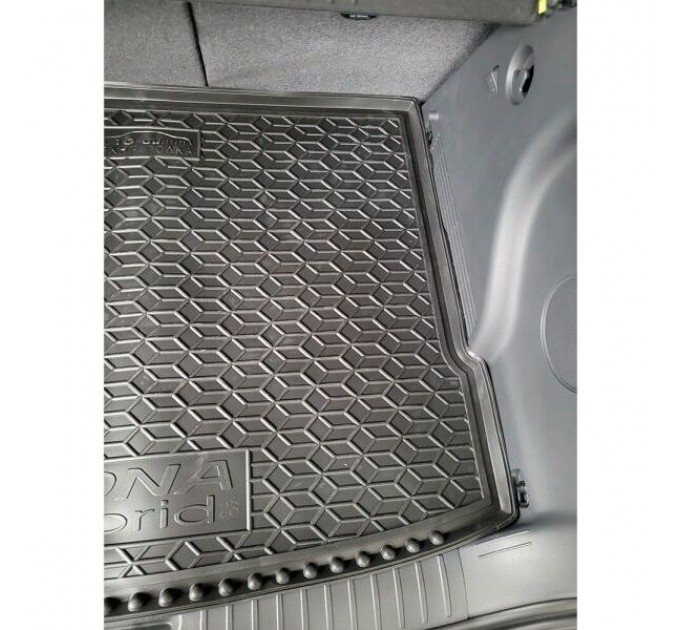 Автомобильный коврик в багажник Hyundai Kona 2023- hybrid верхняя полка (AVTO-Gumm), цена: 1 093 грн.