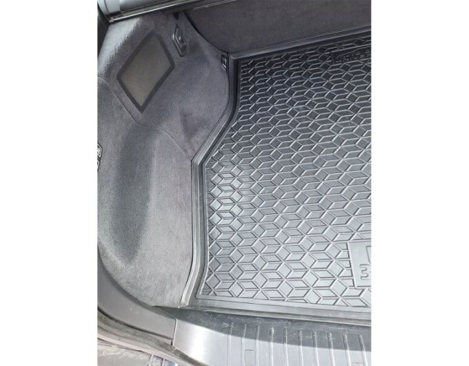 Автомобильный коврик в багажник BMW 3 (E46) 1998-2006 Universal (AVTO-Gumm), цена: 1 182 грн.