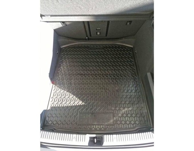 Автомобільний килимок в багажник Skoda SuperB 2024- Sedan (AVTO-Gumm), ціна: 1 182 грн.