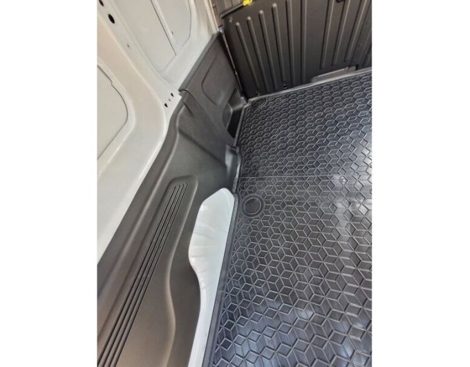 Автомобильный коврик в багажник Fiat Doblo 2023- Cargo (AVTO-Gumm), цена: 2 364 грн.