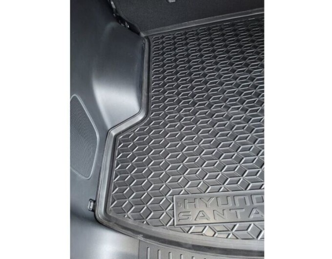 Автомобільний килимок в багажник Hyundai Santa Fe 2024- 5 мест (AVTO-Gumm), ціна: 1 182 грн.
