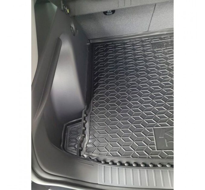 Автомобильный коврик в багажник Hyundai Kona 2023- hybrid верхняя полка (AVTO-Gumm), цена: 1 093 грн.