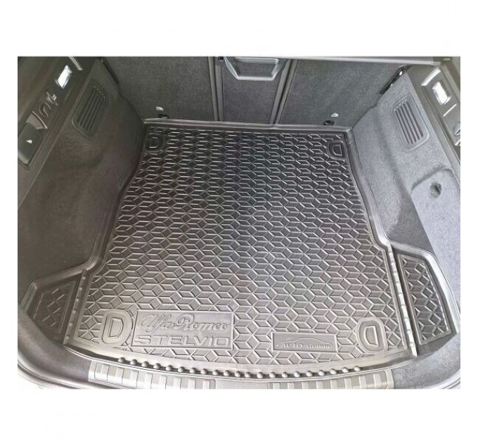 Автомобільний килимок в багажник Alfa Romeo Stelvio 2017- Без сабвуфера (AVTO-Gumm), ціна: 1 093 грн.