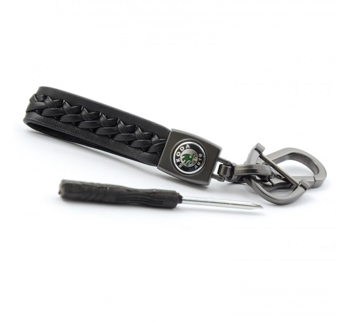 Брелок для ключів плетений з карабіном Skoda з викруткою зелений, ціна: 173 грн.