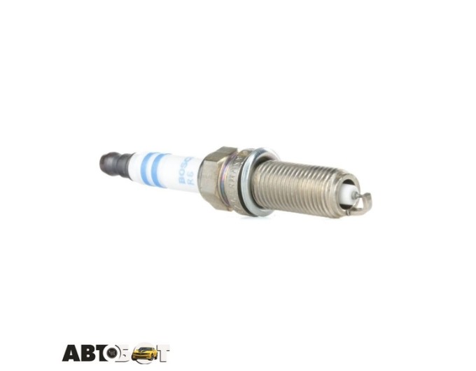 Свеча зажигания Bosch 0 242 140 557, цена: 860 грн.