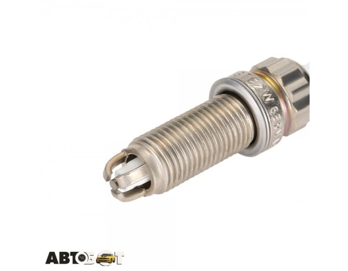 Свеча зажигания Bosch 0 242 140 560, цена: 676 грн.